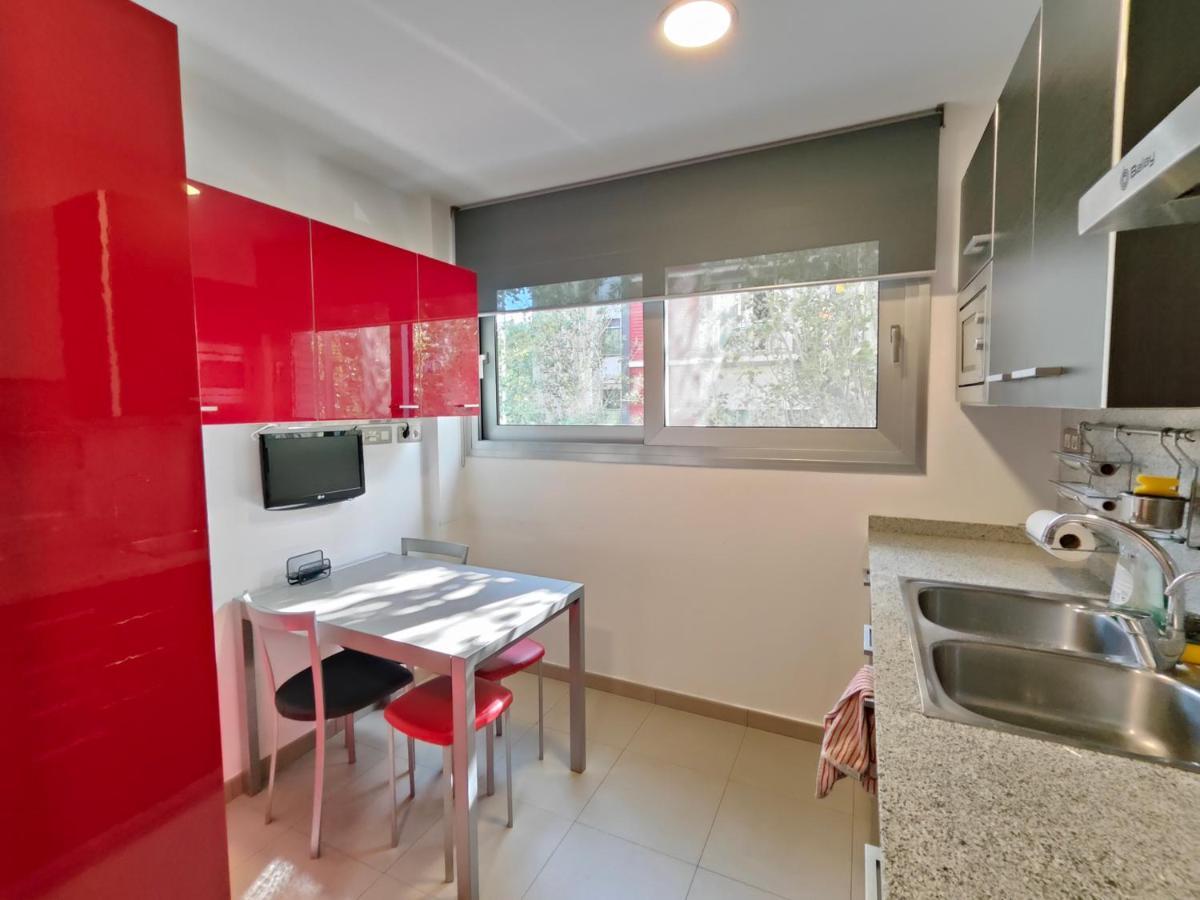 Family Apartment Forum Barcelona Exterior photo